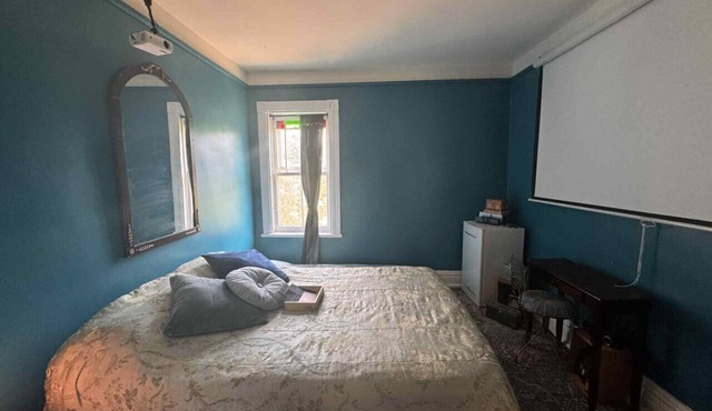 The Cinema Room with Spa - Le Salon des Inconnus