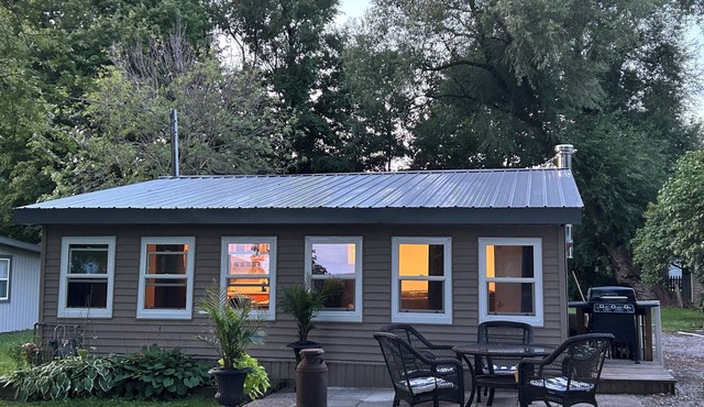 The Cozy Cottage