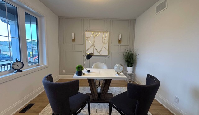 The Kempenfelt: Luxury 4-Bedroom Forest Retreat Near Horseshoe Valley