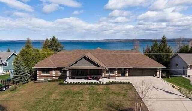 The Lake House