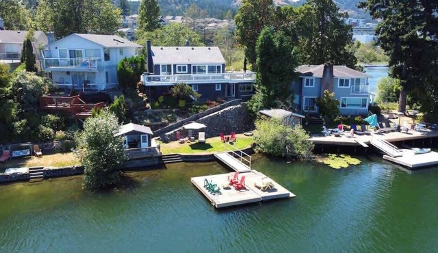 The Lakehouse on Langford Lake