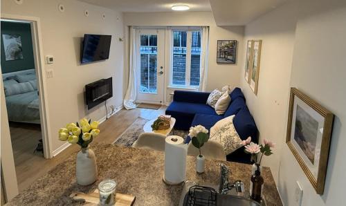 The Little Gallery Suite, Cozy Living in the Core