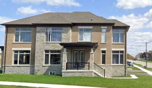 The Monarch Residence | Luxury for Families & Groups
