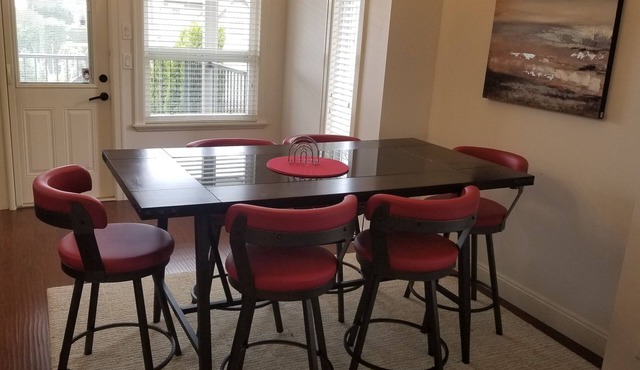 The Nest: 4 bedroom House. Chilliwack.