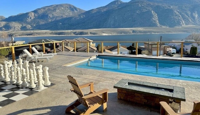 The Osoyoos Lakeside Villa