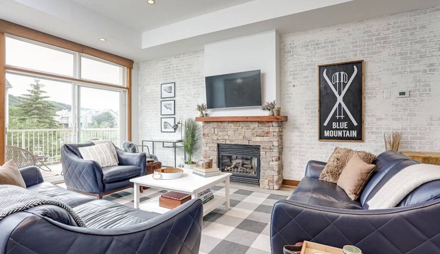 The Parker House: Gorgeous Light & Spacious Chalet (86100)