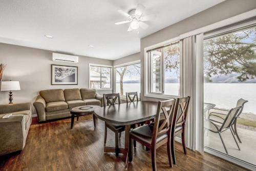The Perfect Getaway Cabin in the Okanagan #6