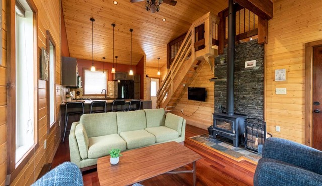 The Qu INN - Cozy Cabin