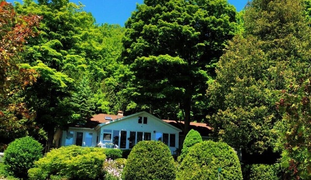 The Rich-Haven Waterfront Country House