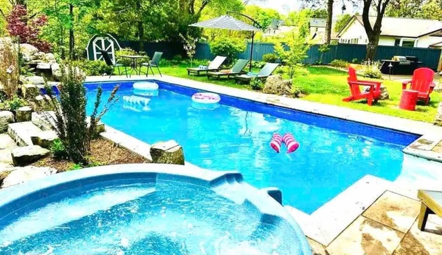 The Serenity Home Pool/Yoga/Game Room by the Lake
