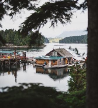 The Shoreline Tofino