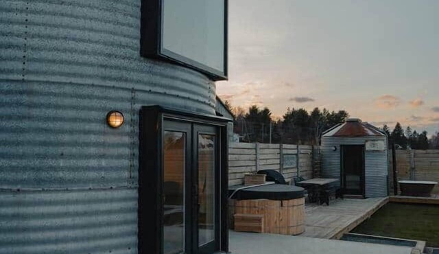The Silo Spa @Tides Peak