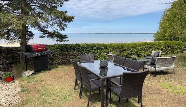 This charming cottage is the perfect place to unwind and relax