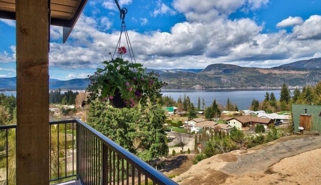 Top Rated! Private and Sanitized! Semi-Lakefront Luxury Blind Bay - Specials for Winter & Spring! by RedAwning