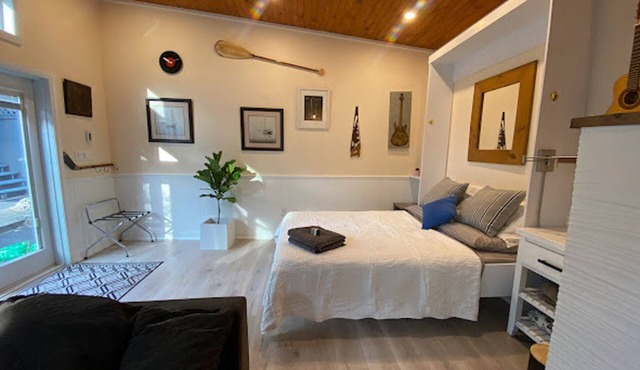 Toronto Beaches Coachhouse