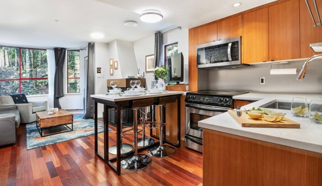 Townhome+parking walk 6 Minutes to Gondola & Shops