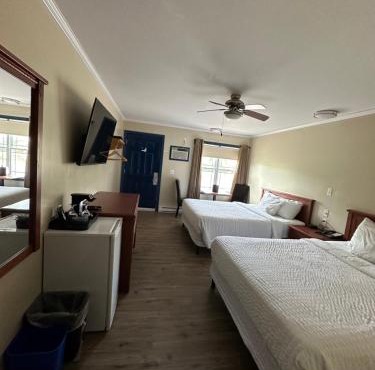 Travellers Inn Fredericton NB