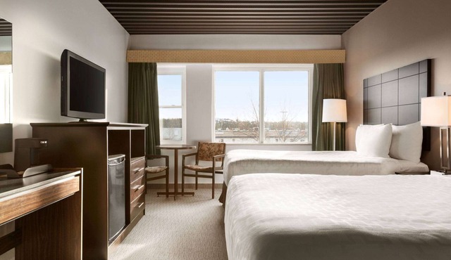 Travelodge by Wyndham Baie-Comeau