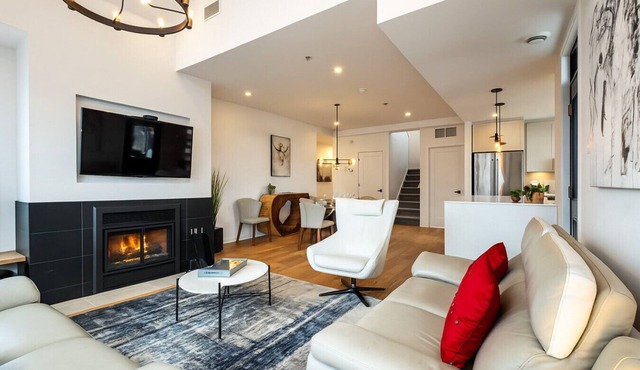 Tremblant Prestige - Les Eaux 215-8