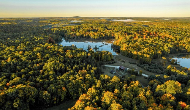 Trillium Acres Resort - 500 Acres Private Estate