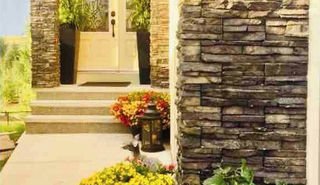 Two Brbasement Suite