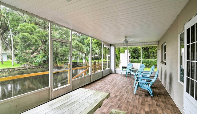 Updated Rustic Yankeetown Home w/Lanai & Dock in Yankeetown