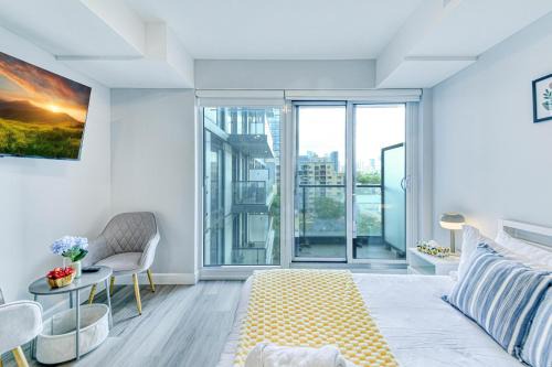 Urban Serenity Studio Suite - Downtown