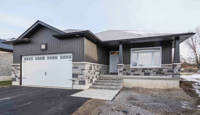 Vel’s Villa Vacation Home