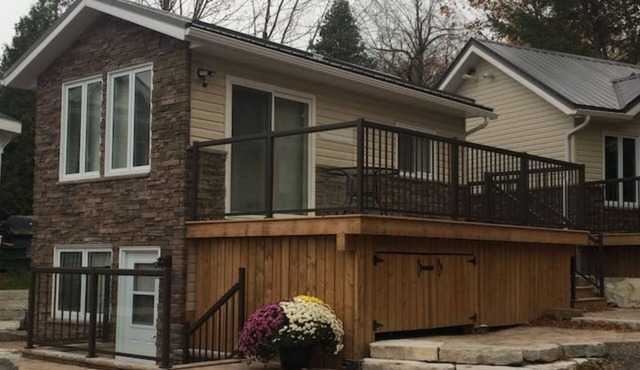 Victoria Harbour Cottages One Bedroom Chalet