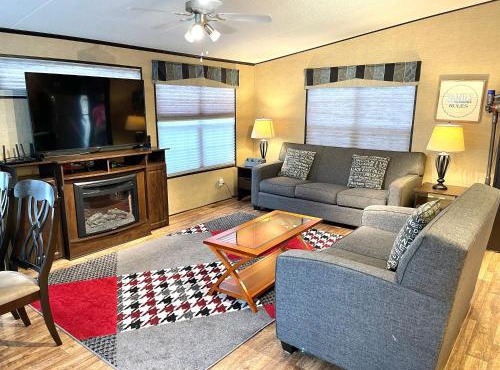 Vine Ridge Resort - Cottages