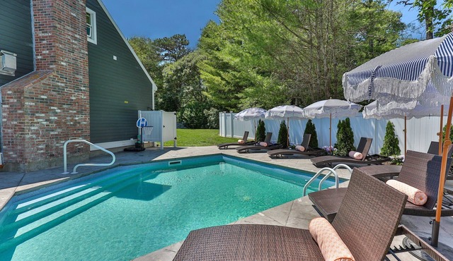 Walk 2Beach, Pool, Hot Tub, GameRoom, PetsOK in Chatham