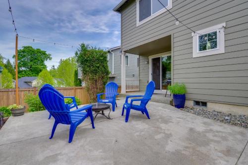 Walk to Trails & Golf: Sedro-Woolley Retreat! in Sedro-Woolley
