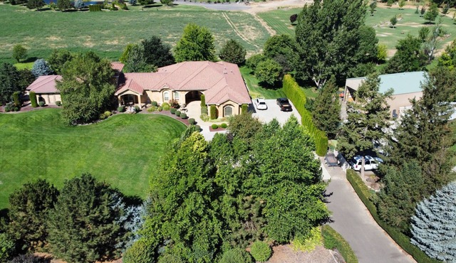 Walla Walla Wine Country Estate in Walla Walla