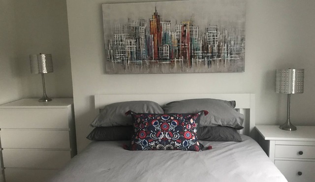 WARM HOME IN THE HEART OF TORONTO