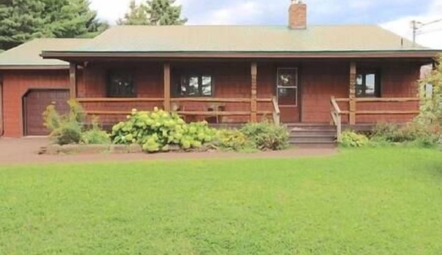 Waterfront - Cozy Baie Chalet