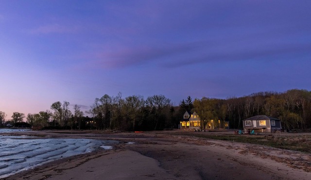 Waterfront Luxury Vacation Home with Stunning Sunsets and Sandy Shoreline