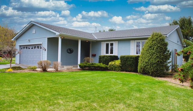 Wayfarer Cottage! Close to Everything!