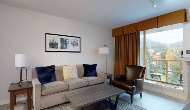 Whistler - Cascade Lodge 504
