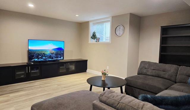 Willow Stay-Private 2-Bedroom Suite