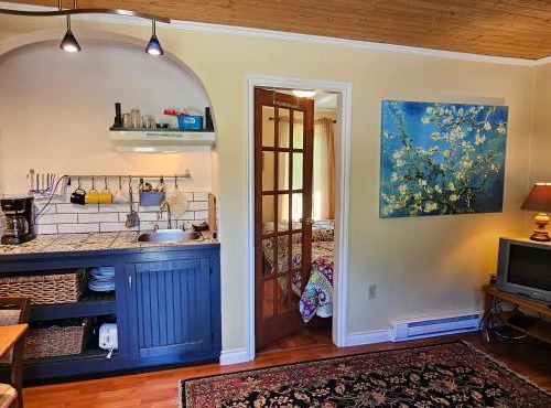 Woodside Inn
