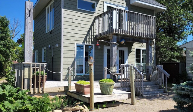 Year Round Waterfront Retreat