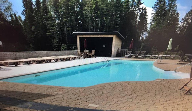 Your private SPA 5 minutes away from Mont-Tremblant