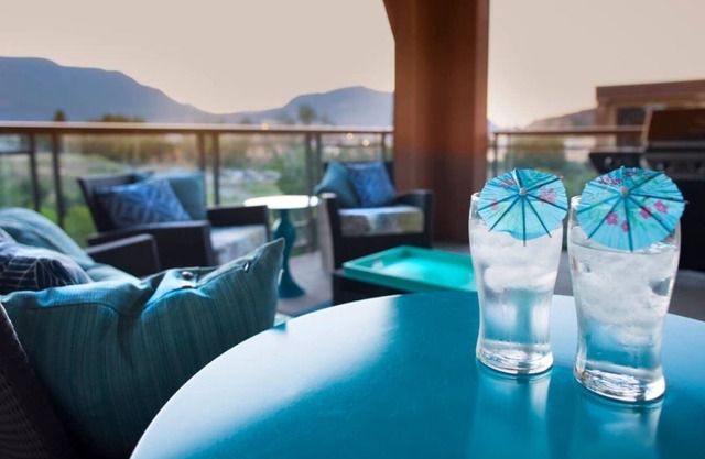 #406 OS Downtown Waterscapes Large 3 Bed Luxury Suite
