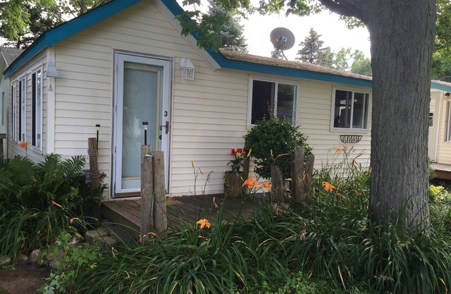 Cozy Cottage Huron 