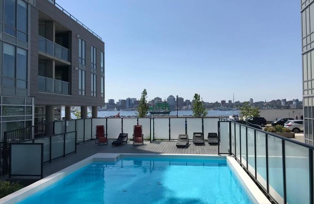 Halifax Kings Wharf Pl Apartment in Halifax