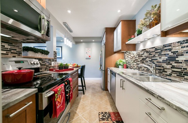 Lovely 2br Suite in Mckinnon Pointe
