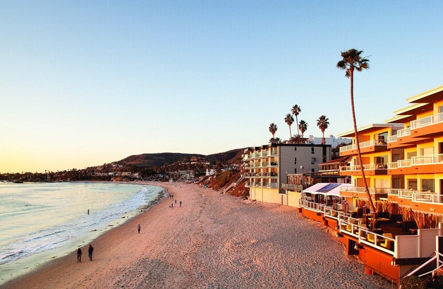 Pacific Edge Hotel on Laguna Beach in Laguna Beach