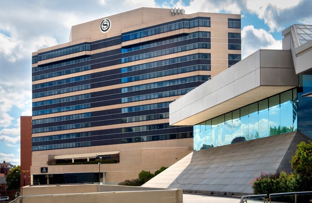 Sheraton Inner Harbor Hotel 