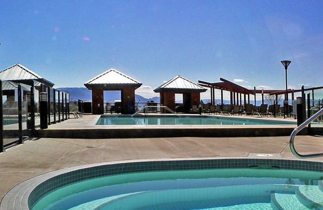 Vacation at Playa - 2 Bedroom + Den