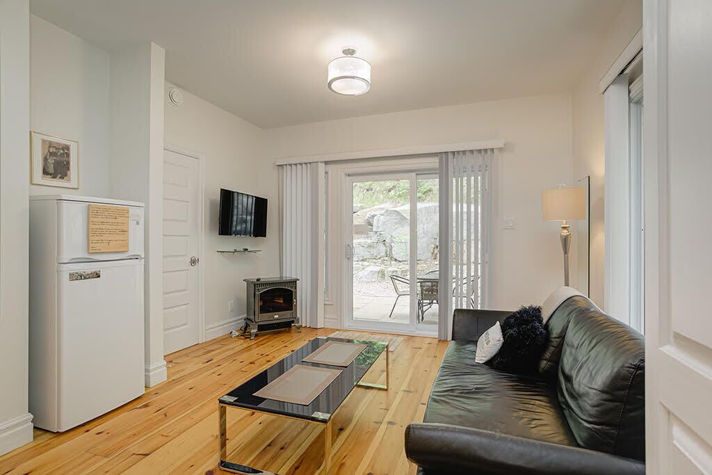 Wakefield Bed & Breakfast | Belle de Nuit